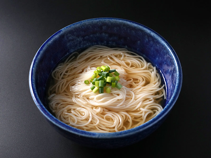 小豆島伝統の寒製手延べそうめん